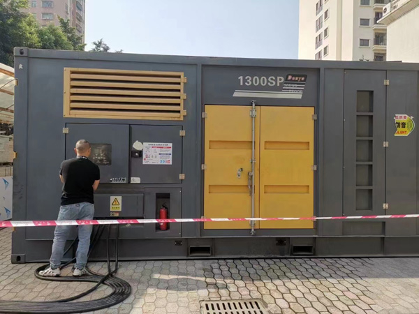 蚌埠500KW发电机组冬季应该配多大的启动电瓶？